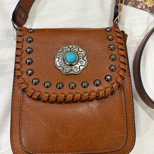 Old Trend Ficus Crossbody Leather Studded Brown Gunmetal turquoise acent